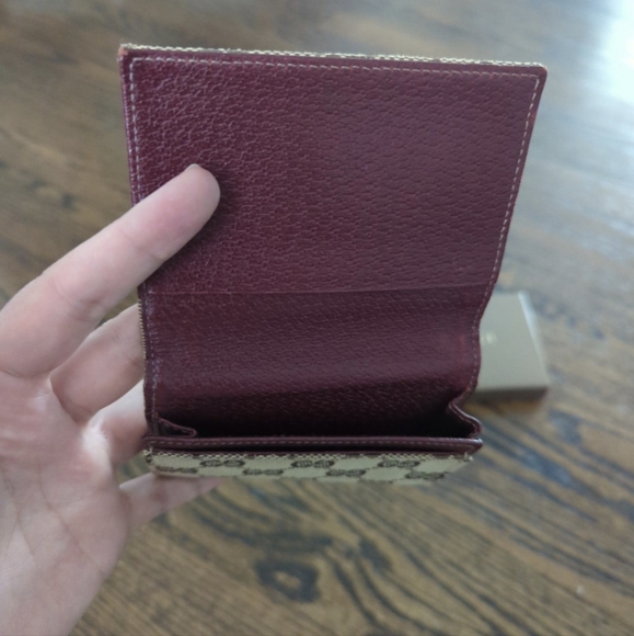 GUCCI Guccisima Fold Compact Wallet - Picture 2 of 4